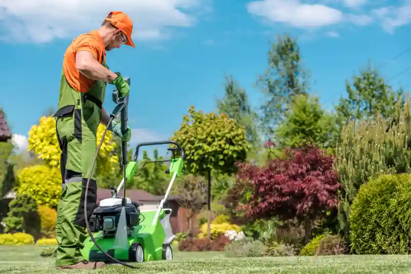 Outstanding Lawn Mowing Services in Renton, WA 